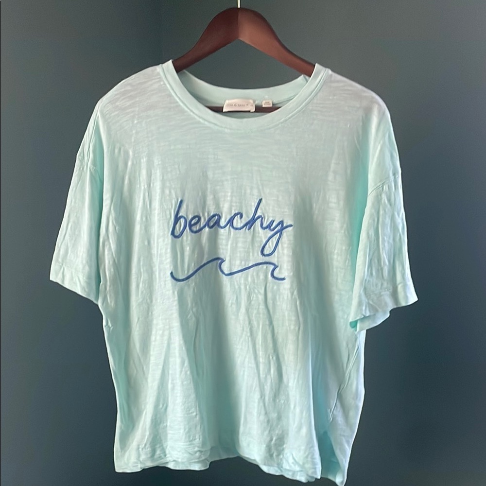 Mia & Tess light blue Relaxed Short Sleeve T-Shirt” Beachy “ embroidered